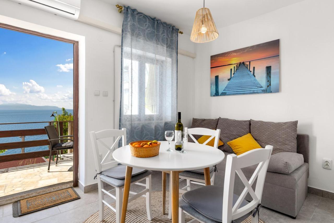 Apartments Vilma Opatija Eksteriør bilde
