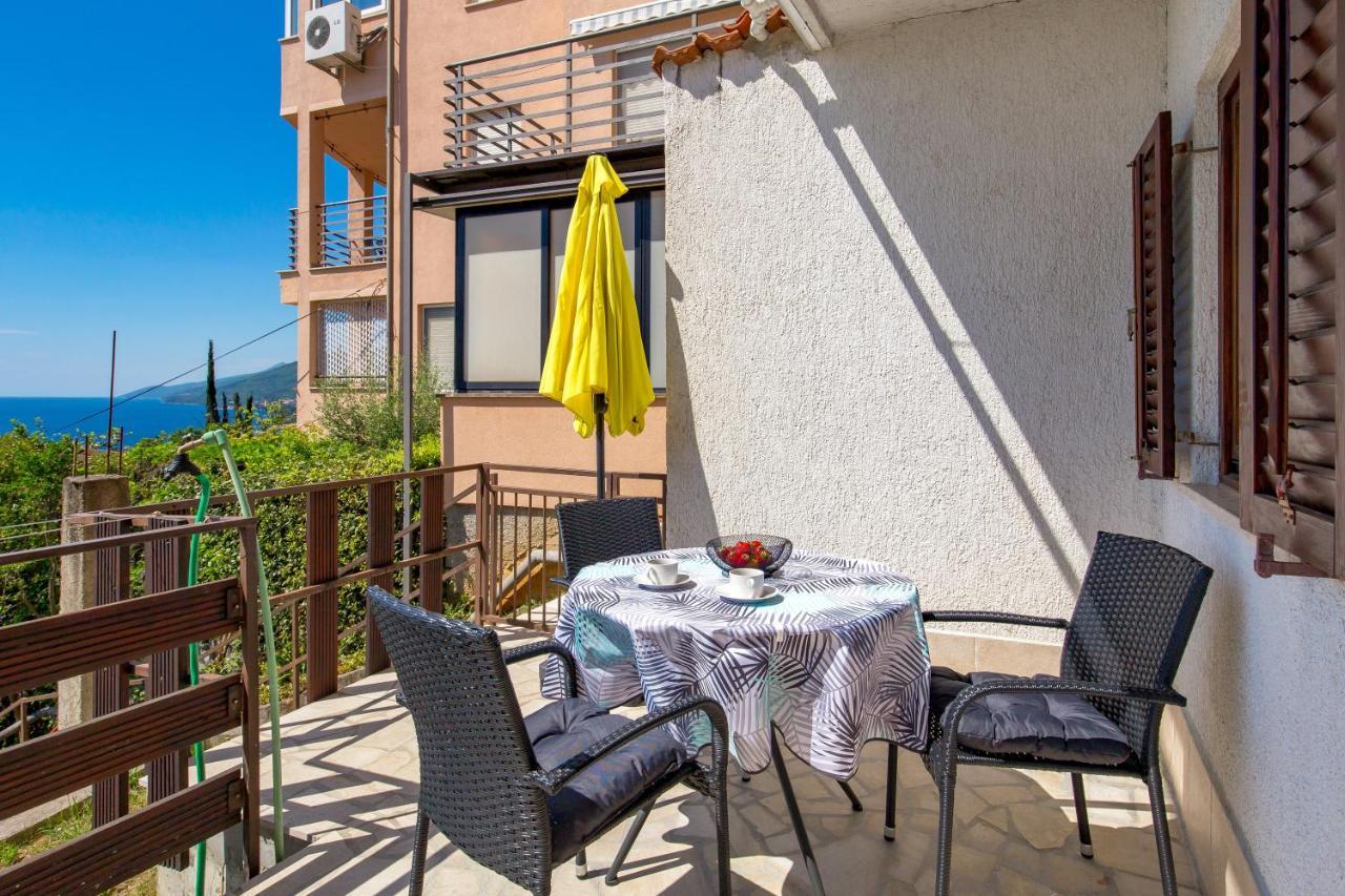 Apartments Vilma Opatija Eksteriør bilde